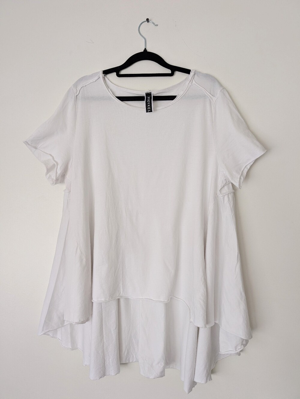 Italian Cotton Asymmetrical High-lownwhite T Shirt O/S